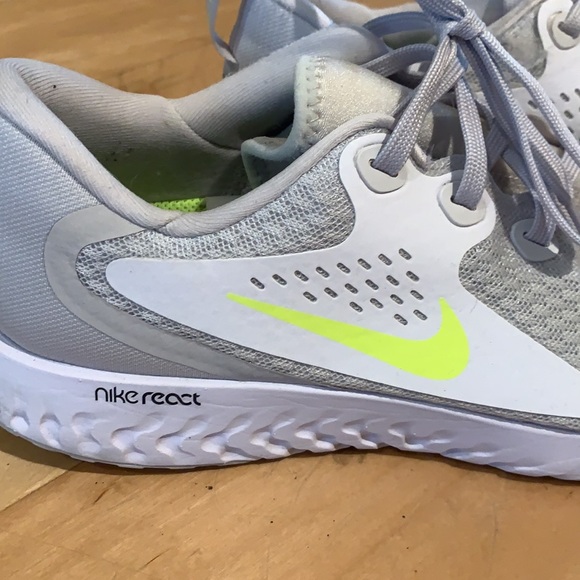 Nike Running Nike React size 9 - Picture 3 of 9